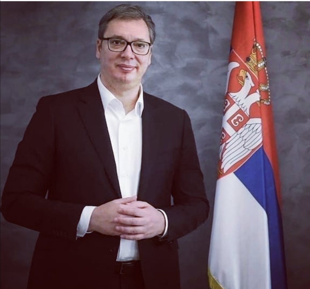 Predsednik Vučić čestitao vaskršnje praznike